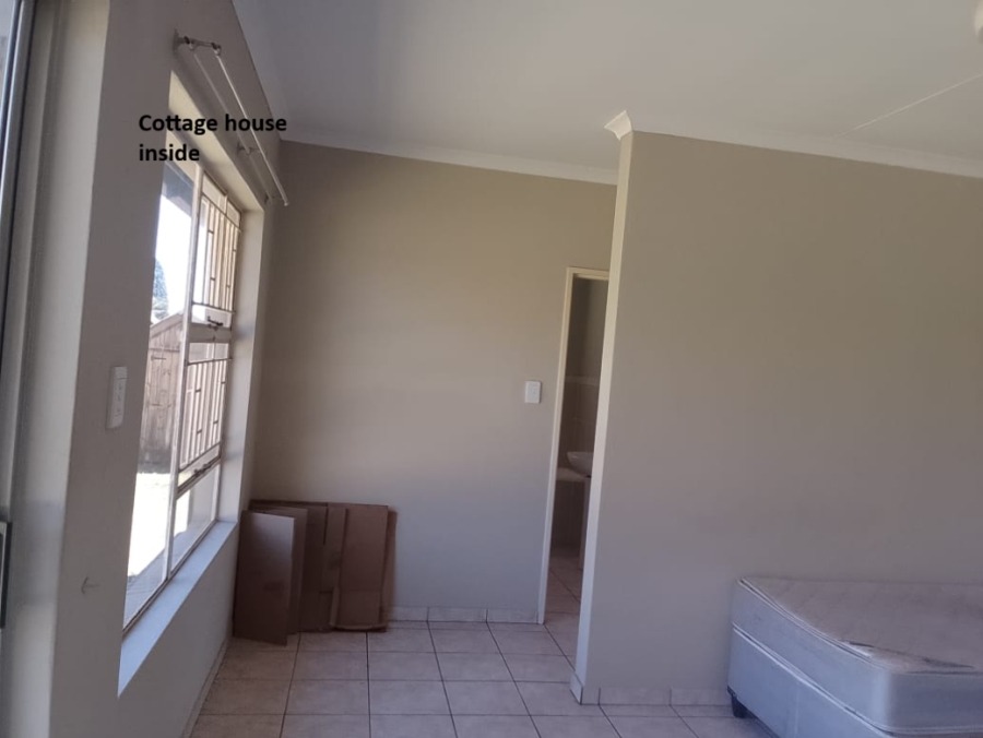 To Let 1 Bedroom Property for Rent in Brackenhurst Gauteng