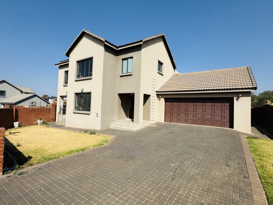 3 Bedroom Property for Sale in Olympus AH Gauteng