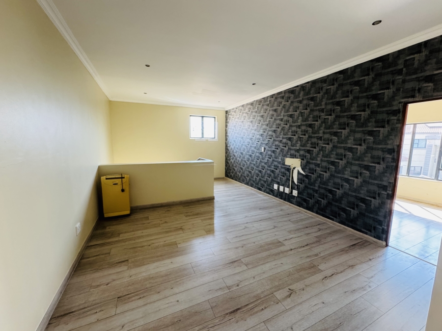 3 Bedroom Property for Sale in Olympus AH Gauteng