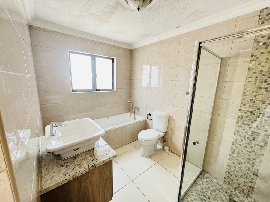 3 Bedroom Property for Sale in Olympus AH Gauteng