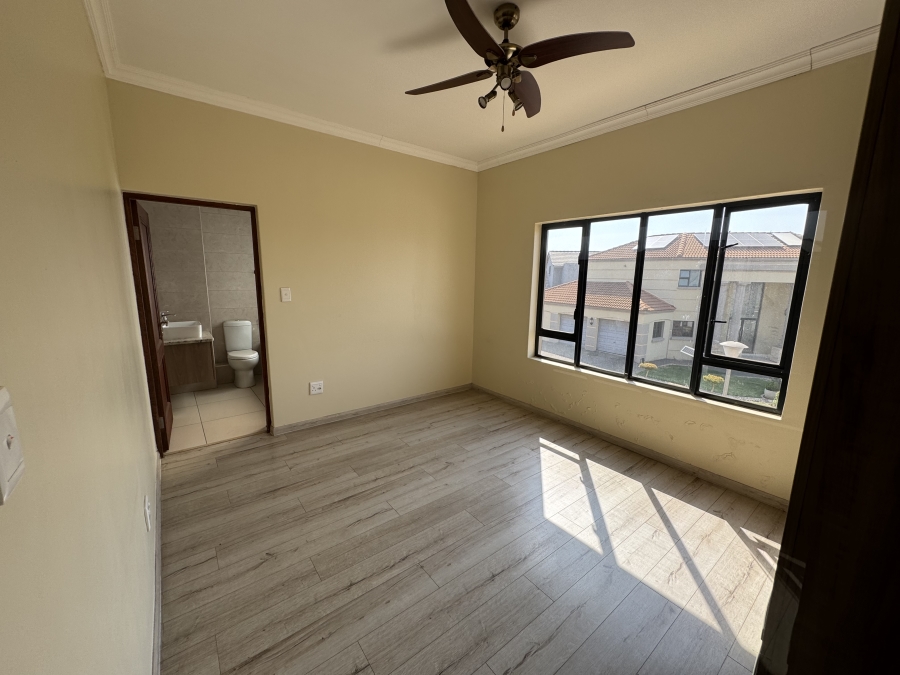 3 Bedroom Property for Sale in Olympus AH Gauteng