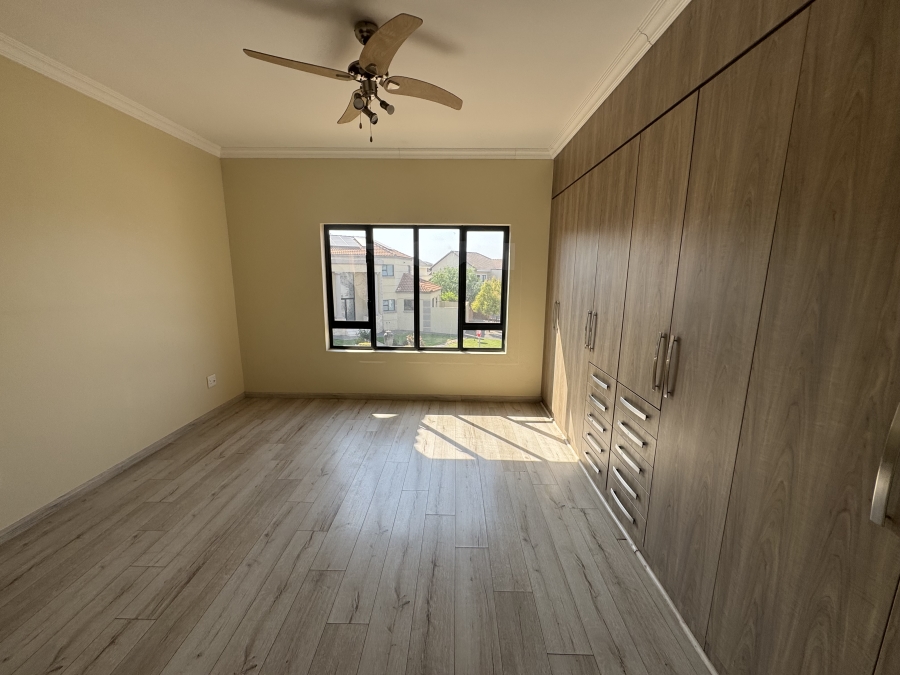 3 Bedroom Property for Sale in Olympus AH Gauteng