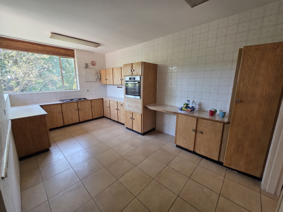 To Let 3 Bedroom Property for Rent in Floracliffe Gauteng