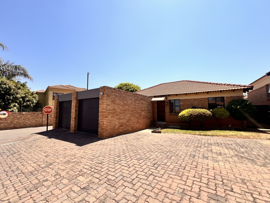 To Let 3 Bedroom Property for Rent in Carlswald Gauteng