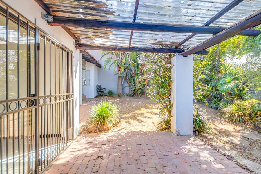 3 Bedroom Property for Sale in Bryanston Gauteng