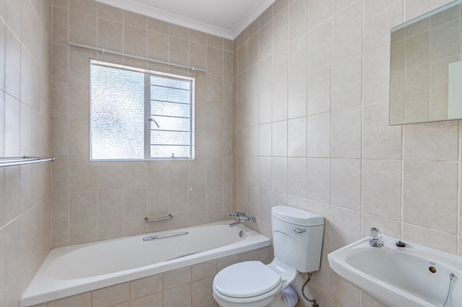 3 Bedroom Property for Sale in Bryanston Gauteng