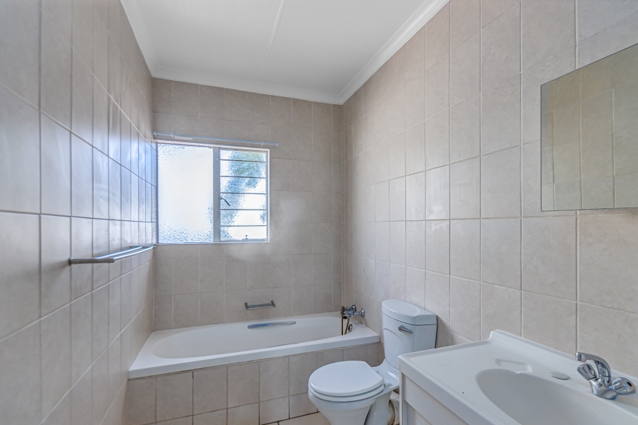 3 Bedroom Property for Sale in Bryanston Gauteng