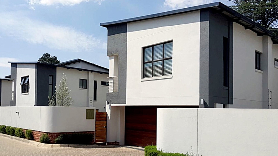 4 Bedroom Property for Sale in Bryanston Gauteng