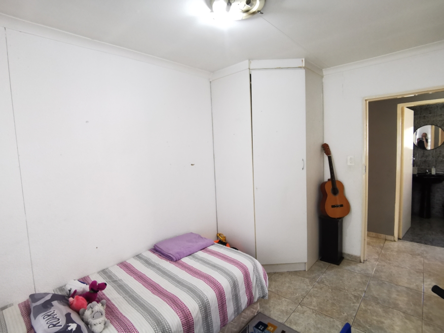 3 Bedroom Property for Sale in Kew Gauteng