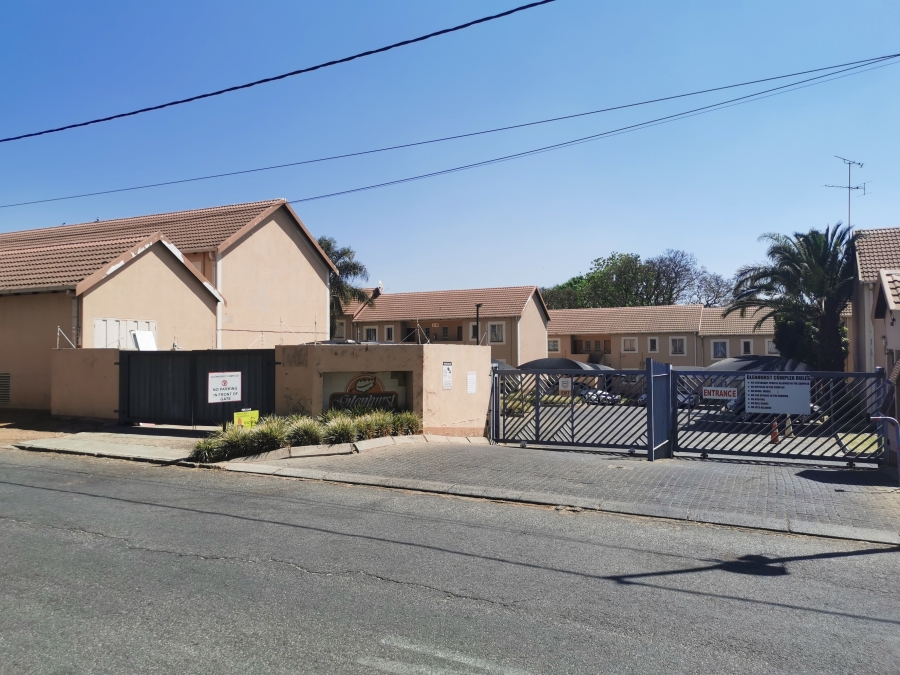 3 Bedroom Property for Sale in Kew Gauteng