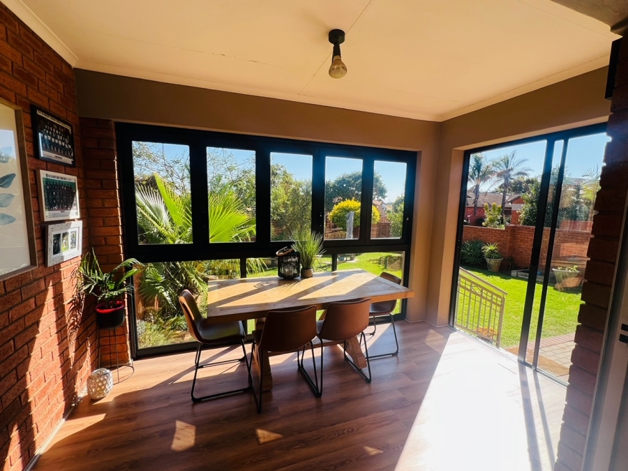 To Let 3 Bedroom Property for Rent in Mooikloof Ridge Gauteng