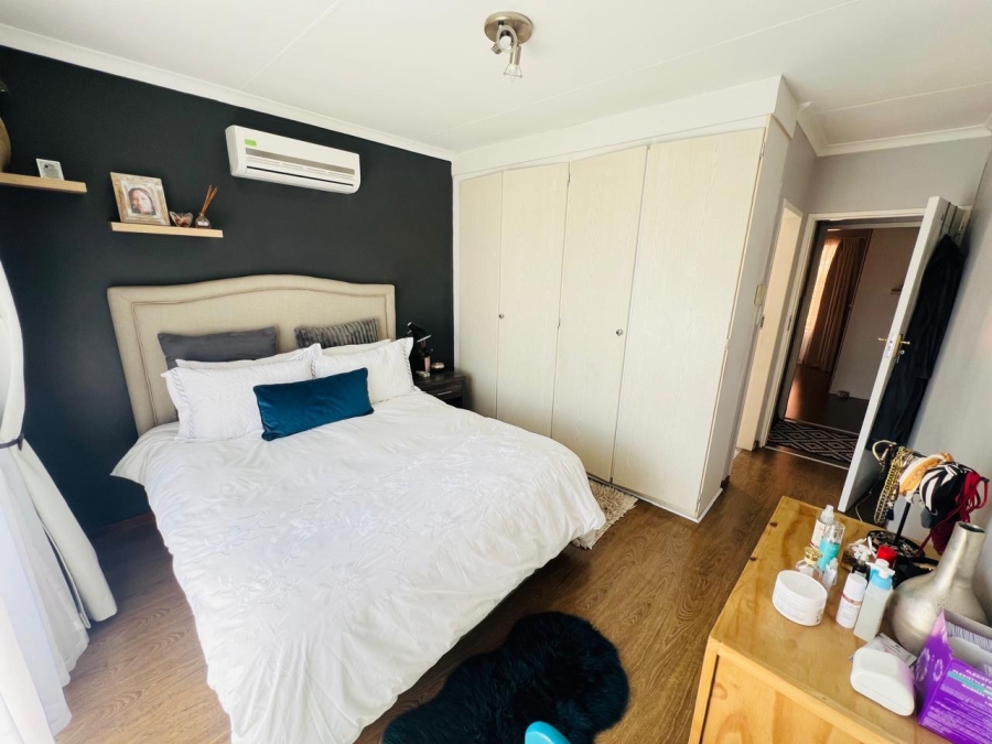 To Let 3 Bedroom Property for Rent in Mooikloof Ridge Gauteng