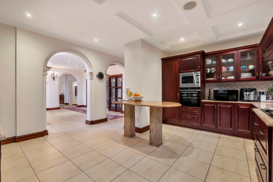 To Let 4 Bedroom Property for Rent in Bryanston Gauteng
