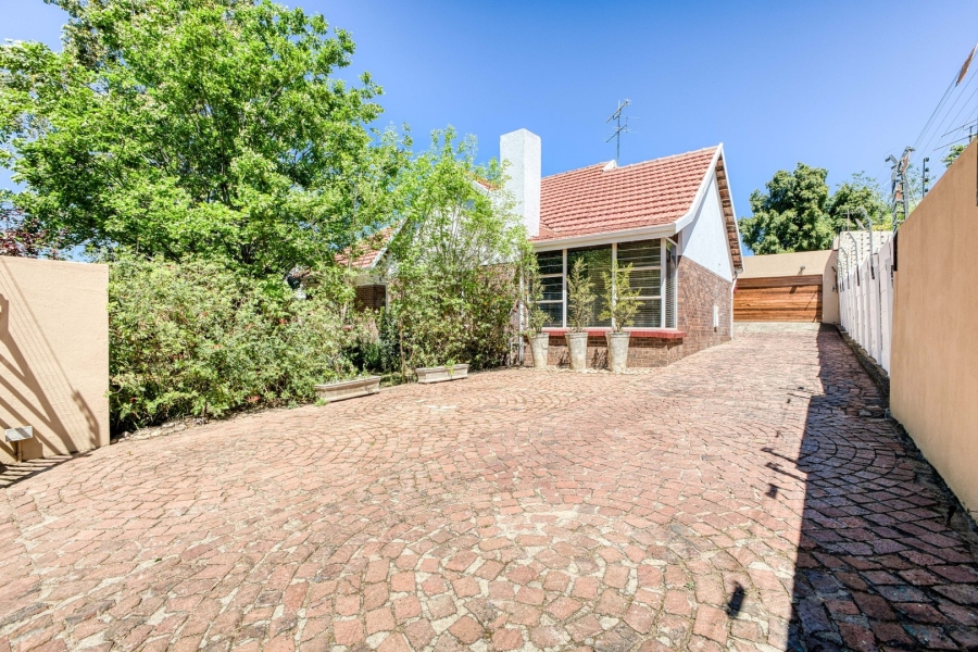 4 Bedroom Property for Sale in Blairgowrie Gauteng
