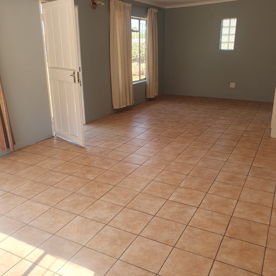 To Let 1 Bedroom Property for Rent in Lyttelton Manor Gauteng