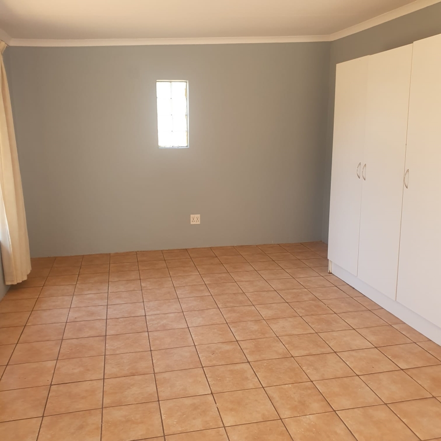 To Let 1 Bedroom Property for Rent in Lyttelton Manor Gauteng