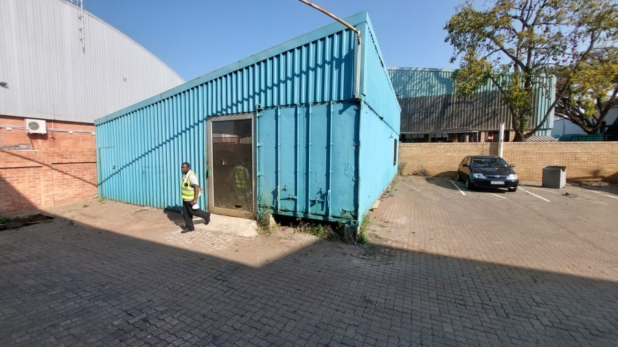 To Let commercial Property for Rent in Hennopspark Gauteng