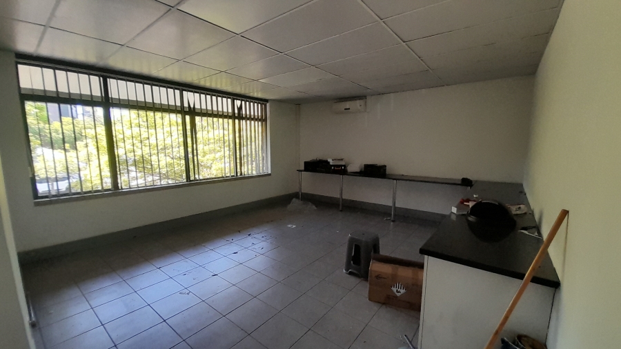 To Let commercial Property for Rent in Vorna Valley Gauteng