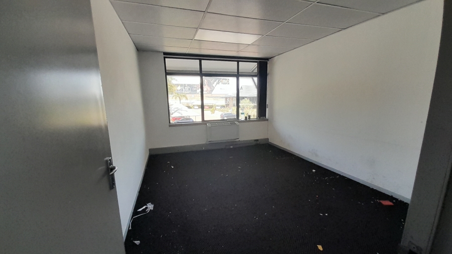 To Let commercial Property for Rent in Vorna Valley Gauteng