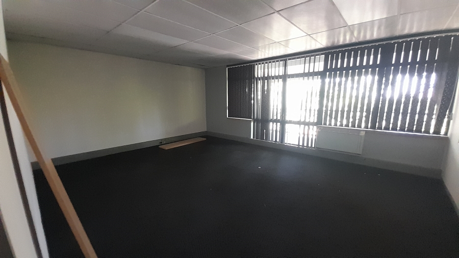 To Let commercial Property for Rent in Vorna Valley Gauteng