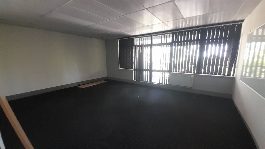 To Let commercial Property for Rent in Vorna Valley Gauteng