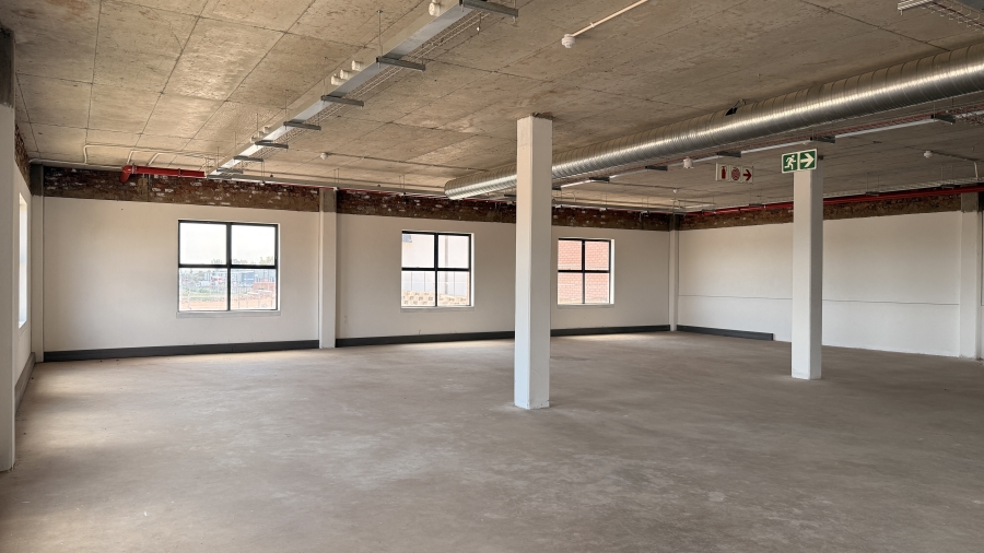 To Let commercial Property for Rent in Clayville Gauteng