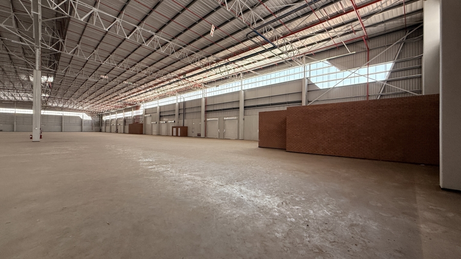 To Let commercial Property for Rent in Clayville Gauteng