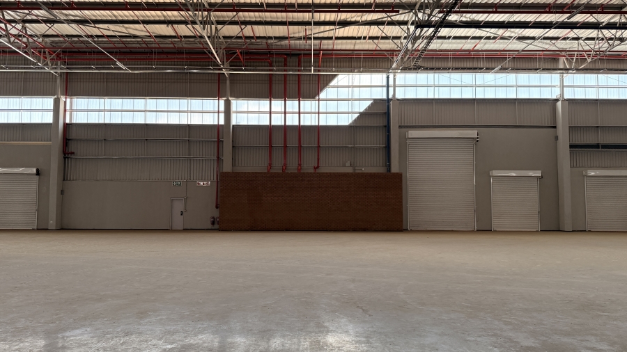 To Let commercial Property for Rent in Clayville Gauteng