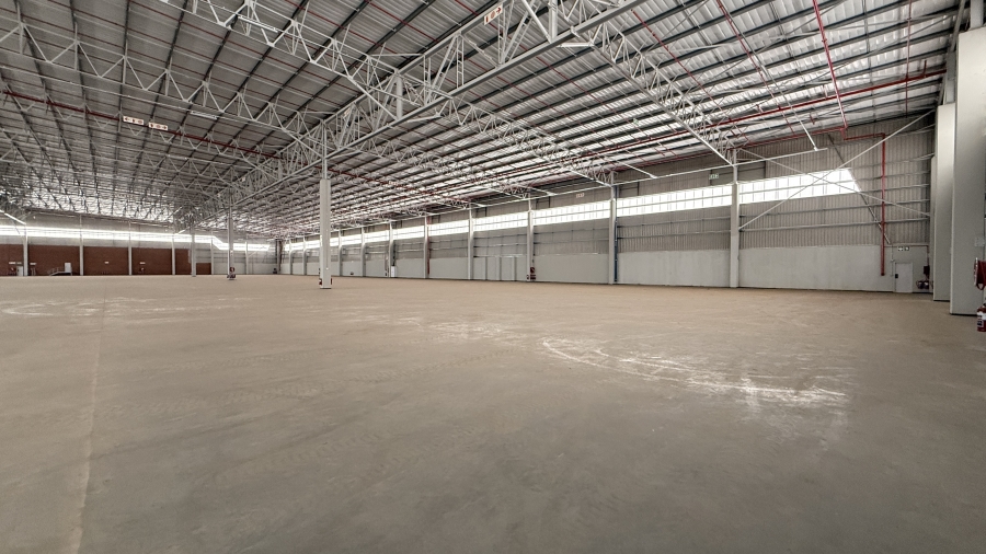 To Let commercial Property for Rent in Clayville Gauteng