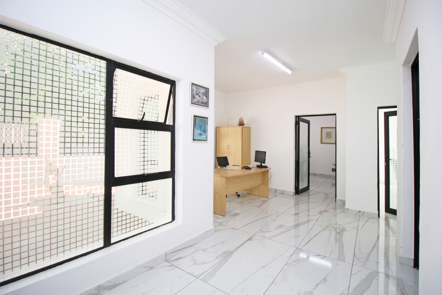 To Let commercial Property for Rent in Parkwood Gauteng