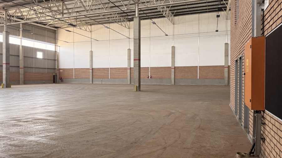To Let commercial Property for Rent in Clayville Gauteng