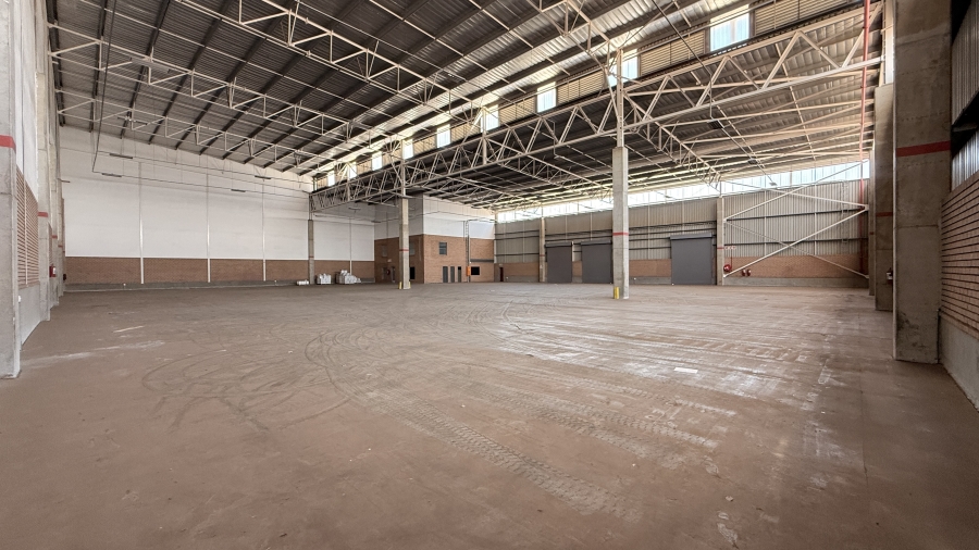 To Let commercial Property for Rent in Clayville Gauteng