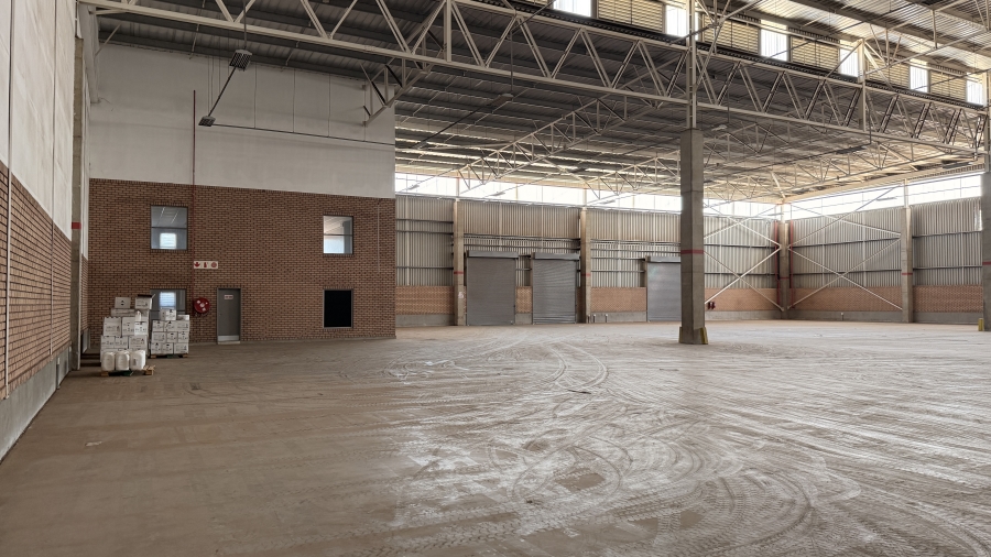 To Let commercial Property for Rent in Clayville Gauteng