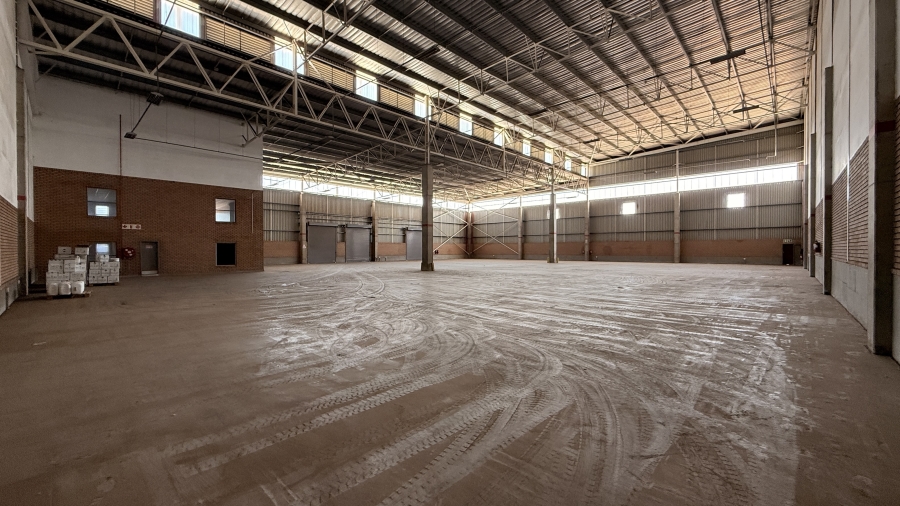 To Let commercial Property for Rent in Clayville Gauteng
