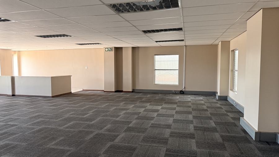 To Let commercial Property for Rent in Clayville Gauteng