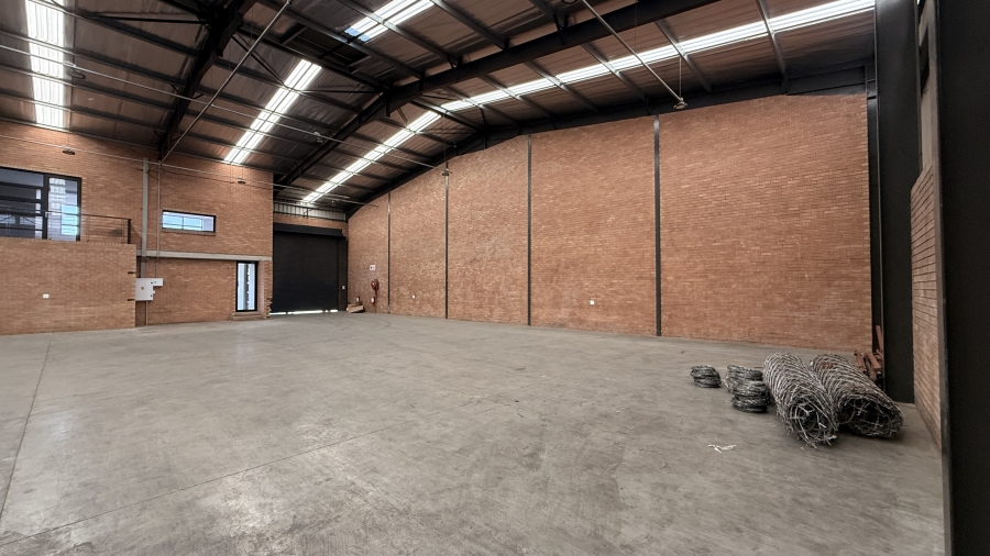 To Let commercial Property for Rent in Clayville Gauteng