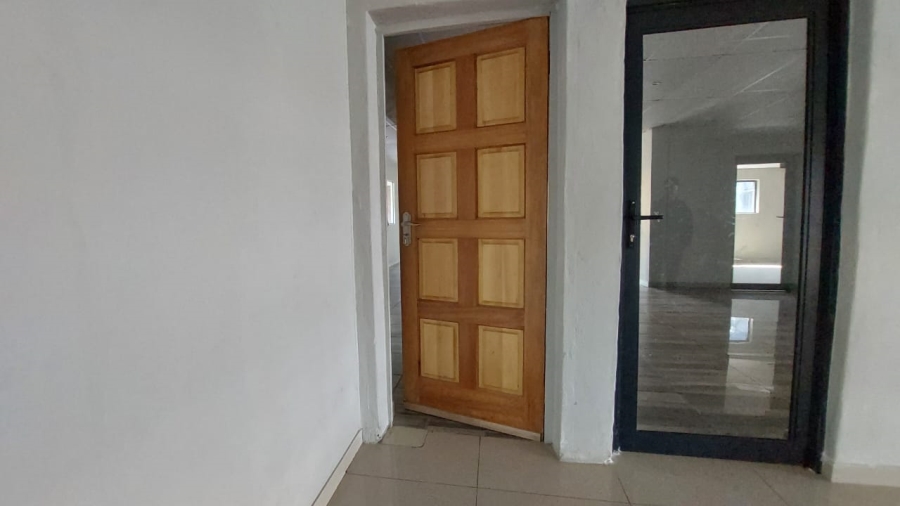 To Let commercial Property for Rent in Eldoraigne Gauteng