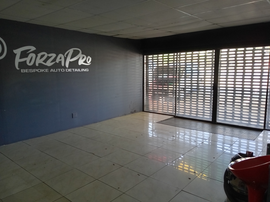 Commercial Property for Sale in Oakdene Gauteng