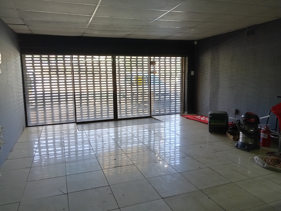 Commercial Property for Sale in Oakdene Gauteng