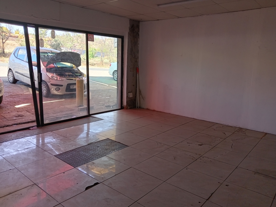 Commercial Property for Sale in Oakdene Gauteng