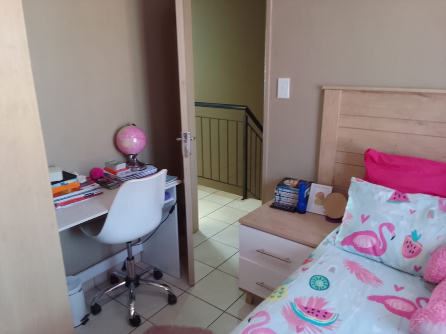 3 Bedroom Property for Sale in Annlin Gauteng