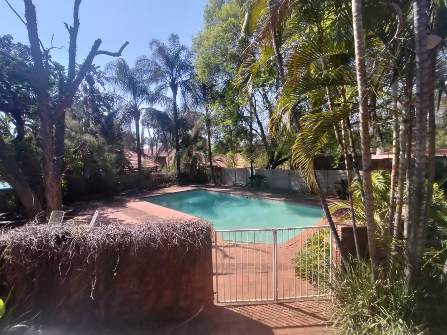 8 Bedroom Property for Sale in Pretoria North Gauteng