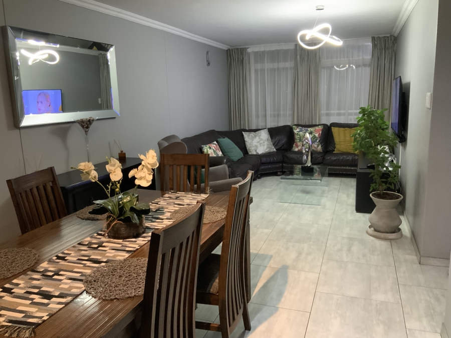 3 Bedroom Property for Sale in Proclamation Hill Gauteng
