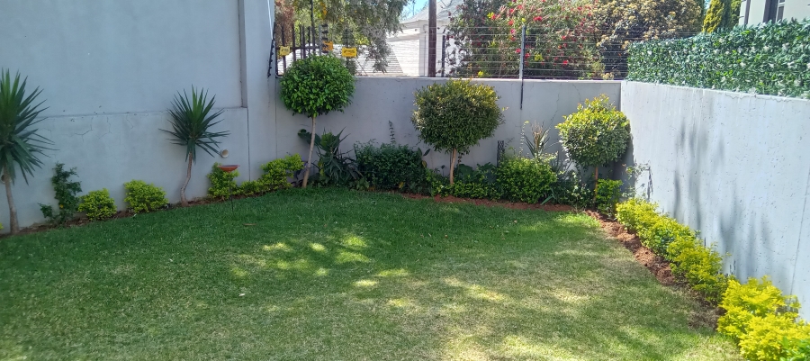 To Let 2 Bedroom Property for Rent in Morningside Gauteng