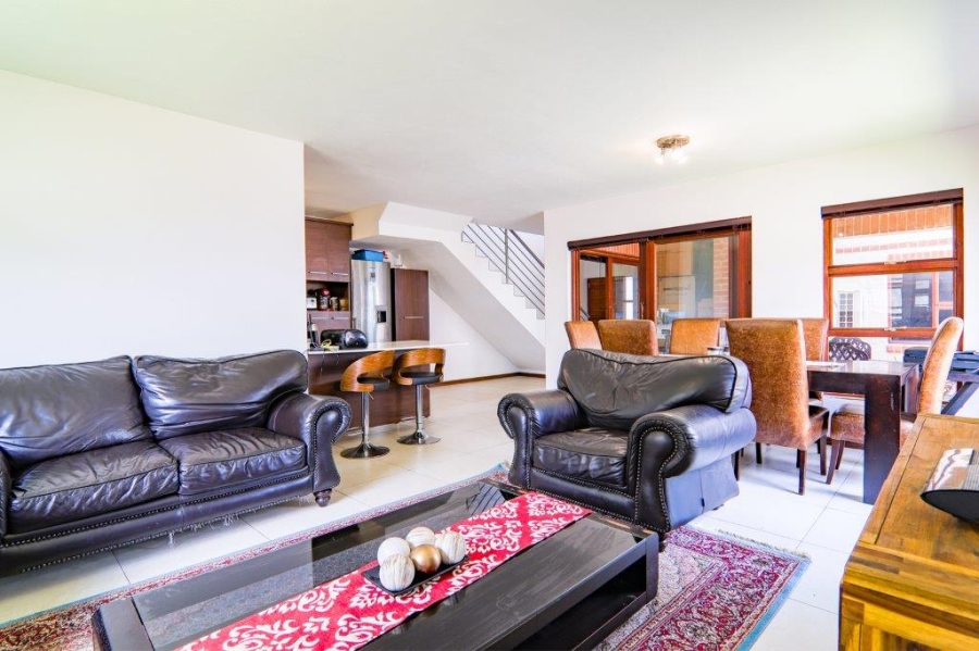 3 Bedroom Property for Sale in Candlewoods Country Estate Gauteng