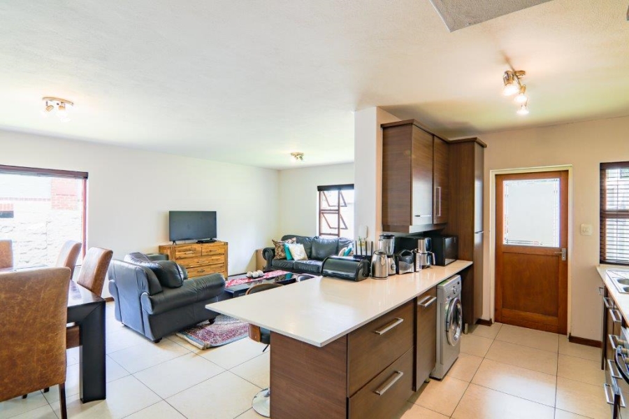 3 Bedroom Property for Sale in Candlewoods Country Estate Gauteng