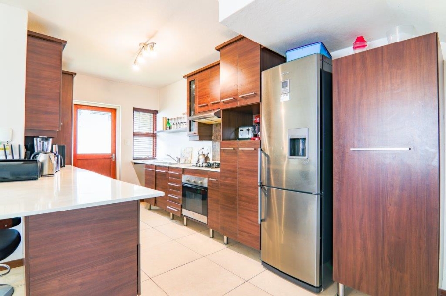 3 Bedroom Property for Sale in Candlewoods Country Estate Gauteng