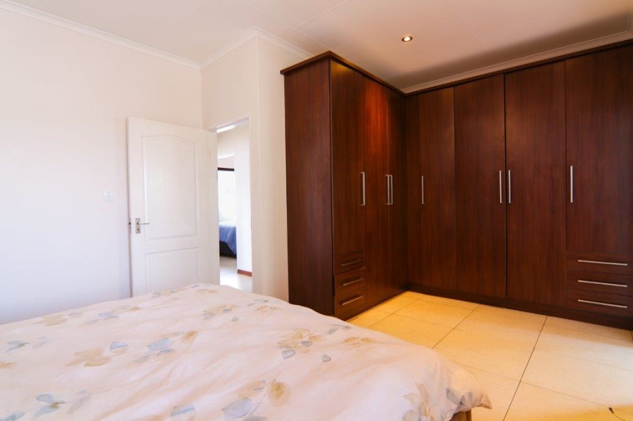 3 Bedroom Property for Sale in Candlewoods Country Estate Gauteng
