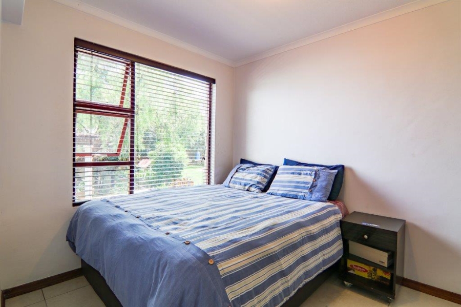 3 Bedroom Property for Sale in Candlewoods Country Estate Gauteng