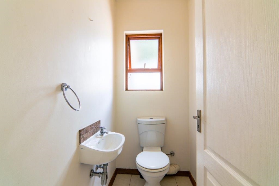 3 Bedroom Property for Sale in Candlewoods Country Estate Gauteng